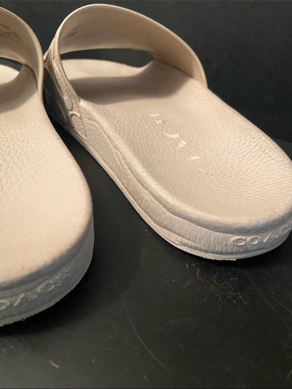 Coach Bay Pale Beige Embossed Logo Slide Rubber Sandals Men’s 7D/40 - Picture 3 of 5